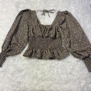 She + Sky Crop Top Square Neck Puff Sleeve Smocked Ruffle Blouse Sz Medium